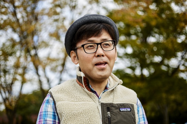 バリ島の伝統と日本のものづくり精神が融合した、やさしい木の食器