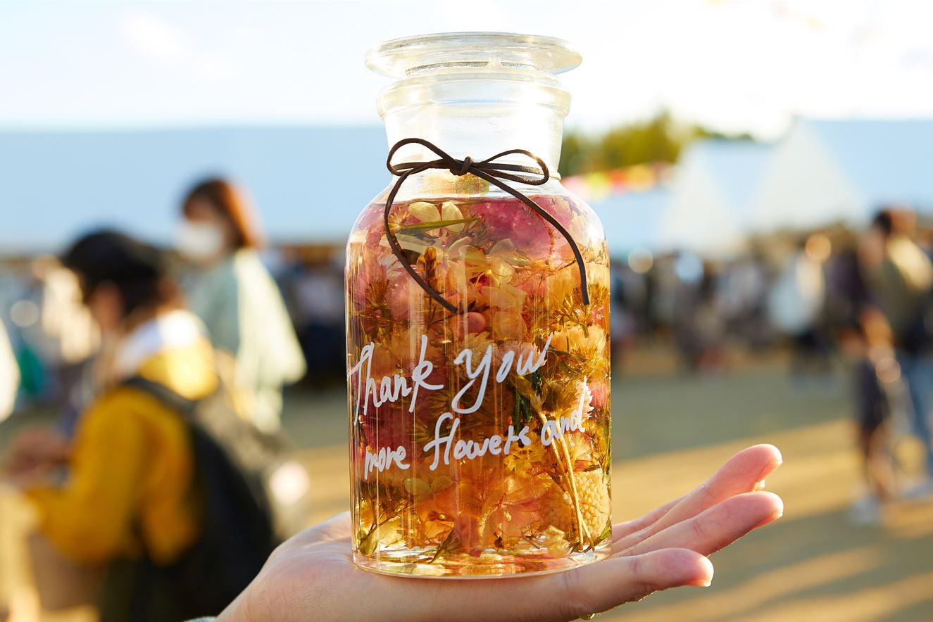 物語を紡ぎ、幸せを呼ぶドライフラワー -more flowers and- | &LOHAS