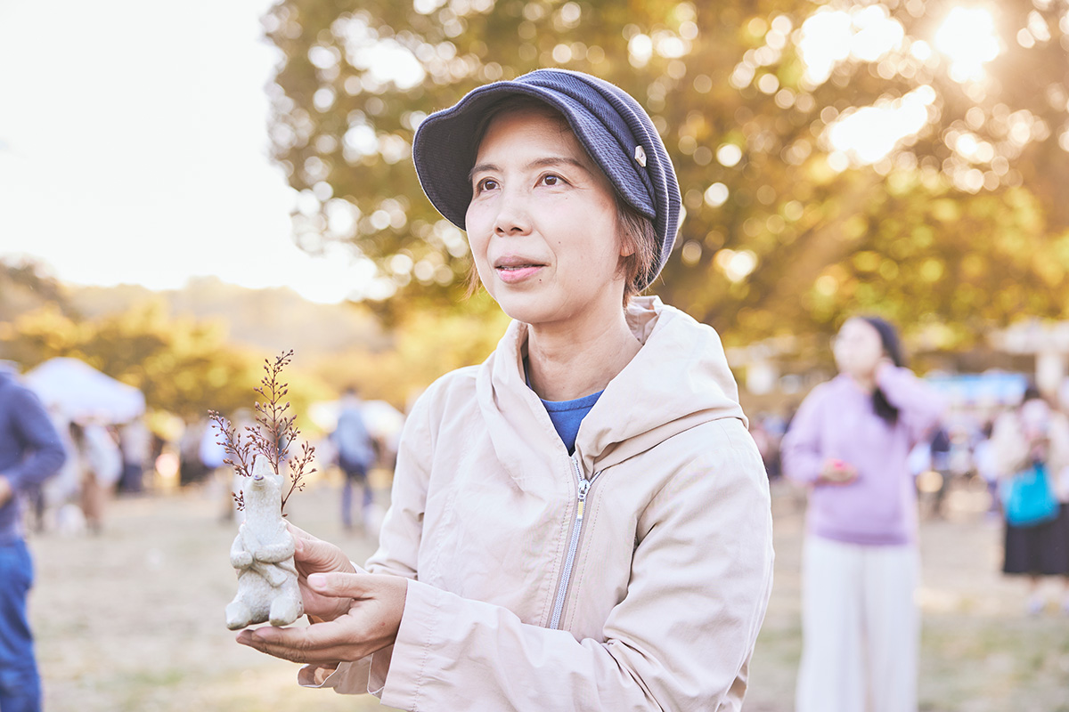 信楽焼に使う3種類の土をミックスするやさしい陶器の作品たち -kumoma