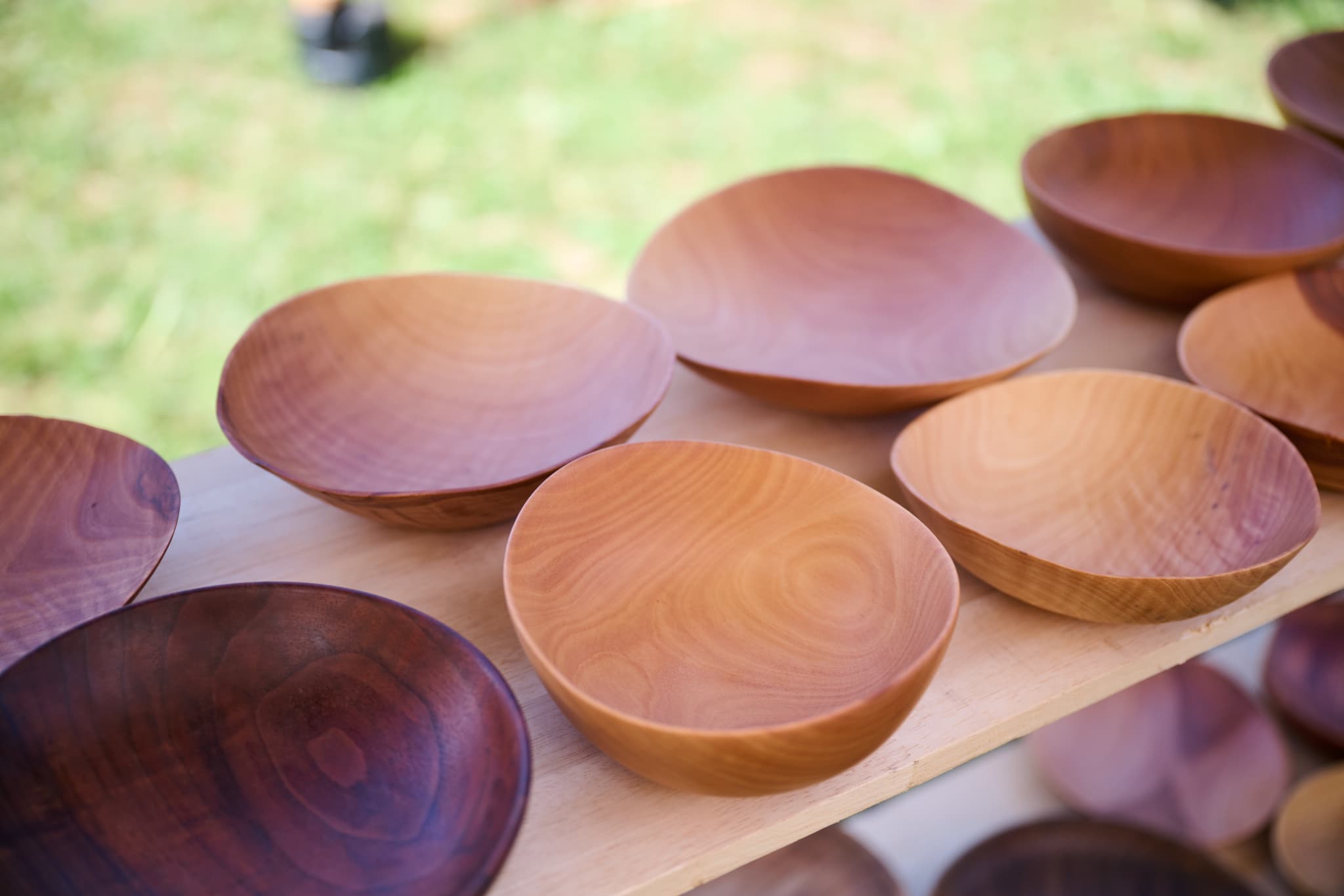 自ら伐採した「生の木」からつくる木工製品 -Woodwork Shige- | &LOHAS